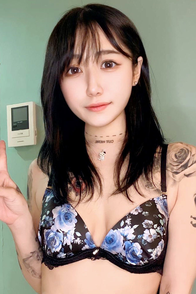 酒井ぴの 渋谷風俗ハーレム